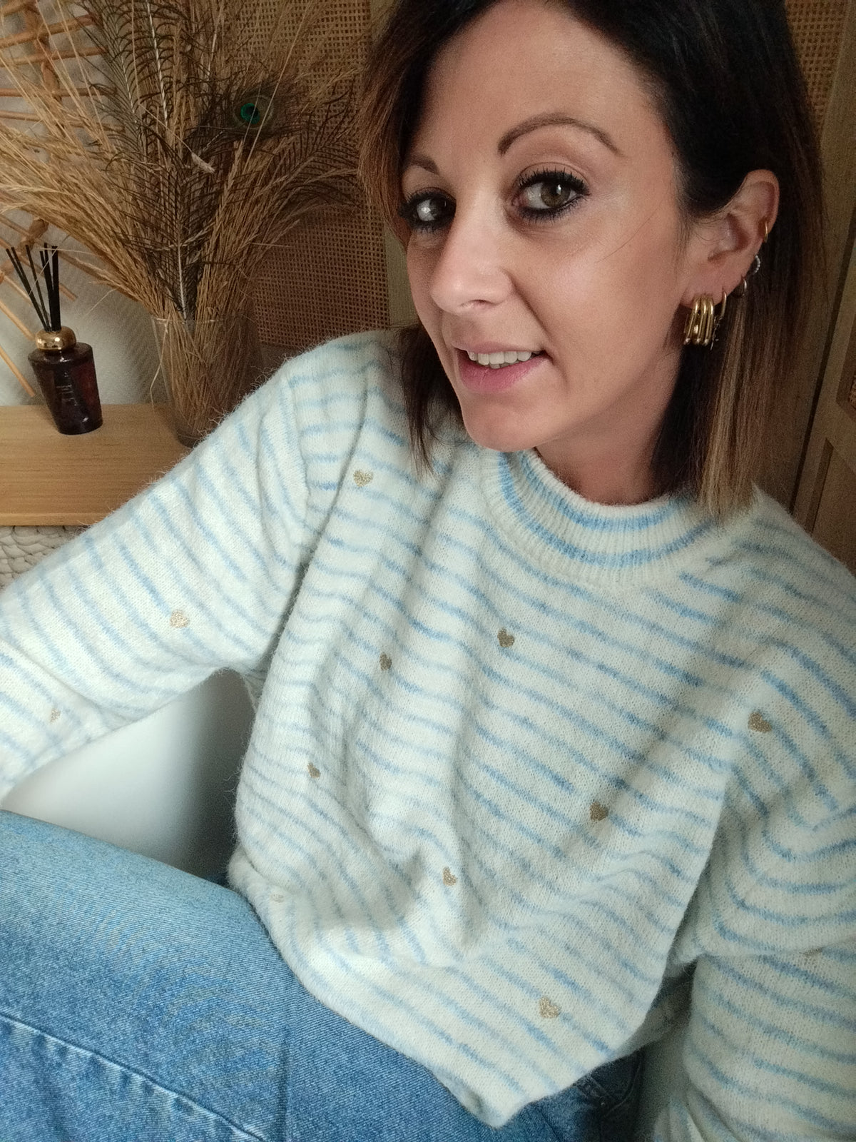 Pull femme Alma rayé bleu ciel à cœurs dorés S-XL | Le Studio de Lucie P