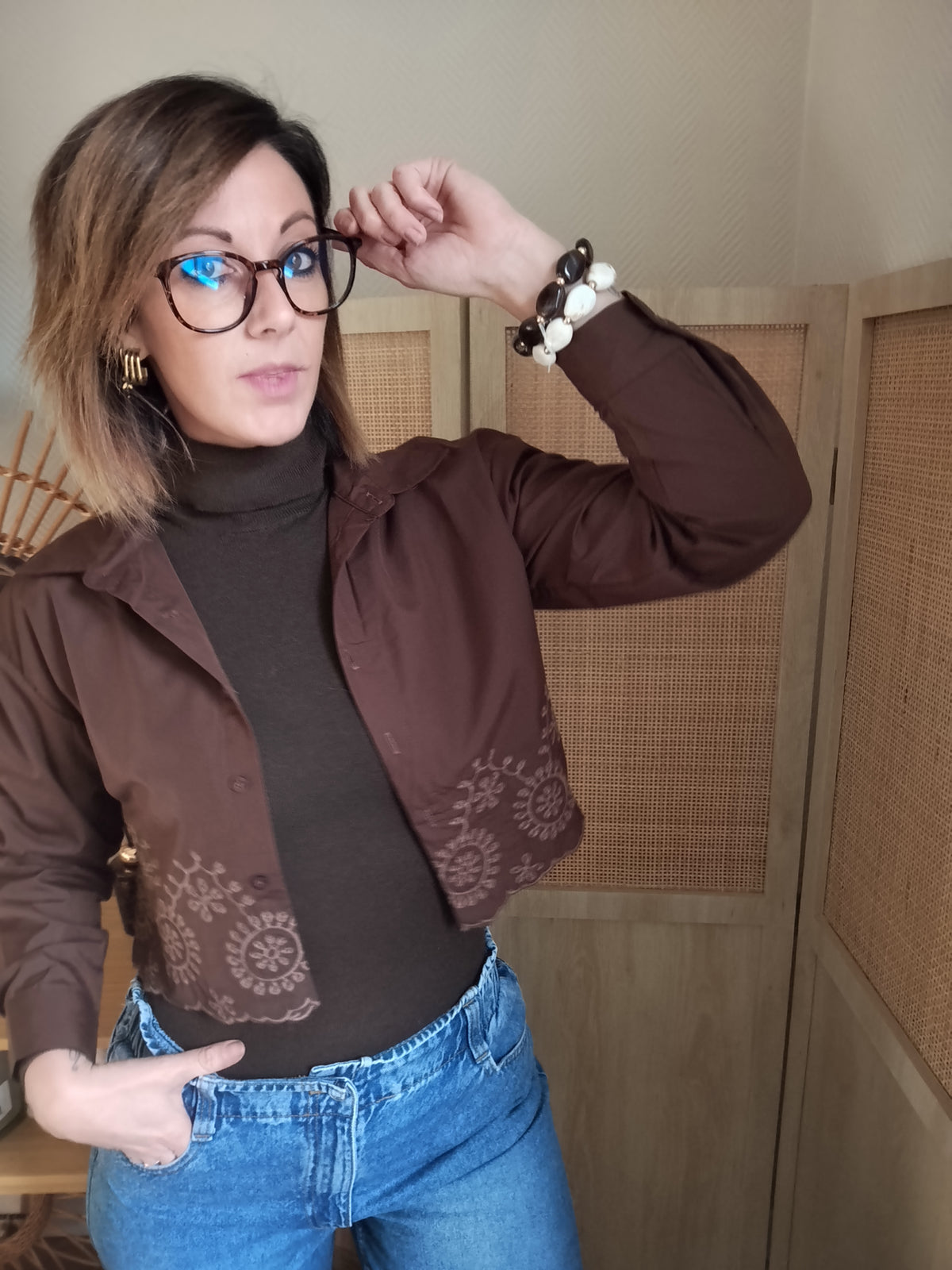 Chemisier court chocolat brodé Sasha S/M M/L | Le Studio de Lucie P