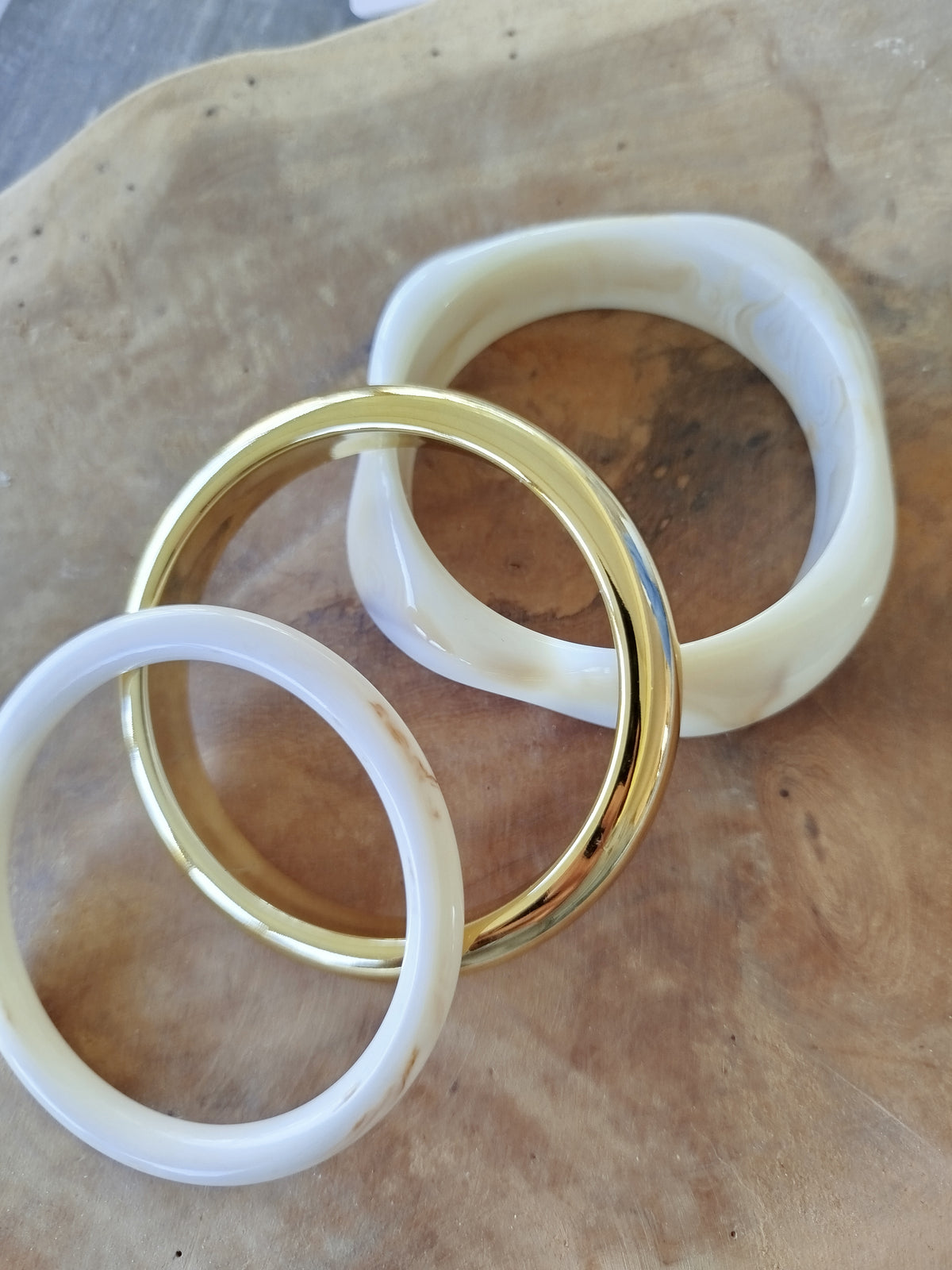 Trio de bracelets Alba crème et doré – Joncs femme