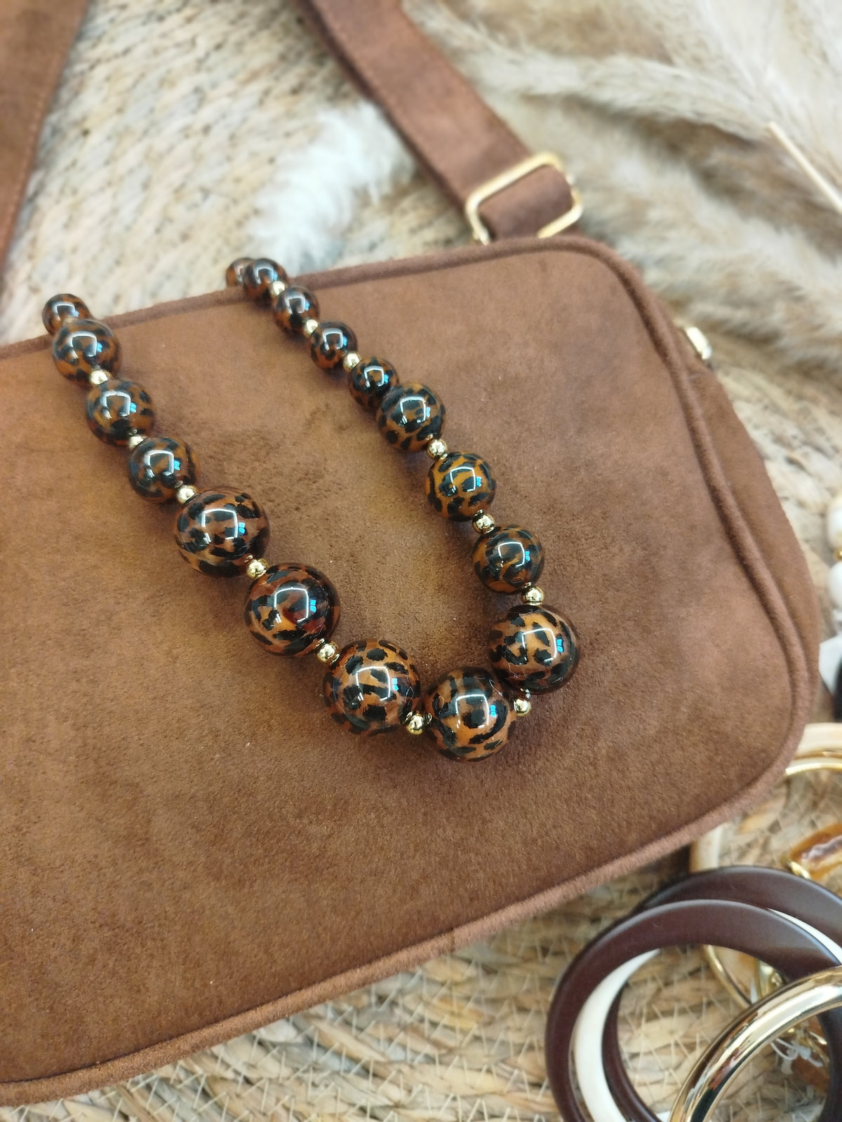 Collier Candice – Effet écailles de tortue 🤎