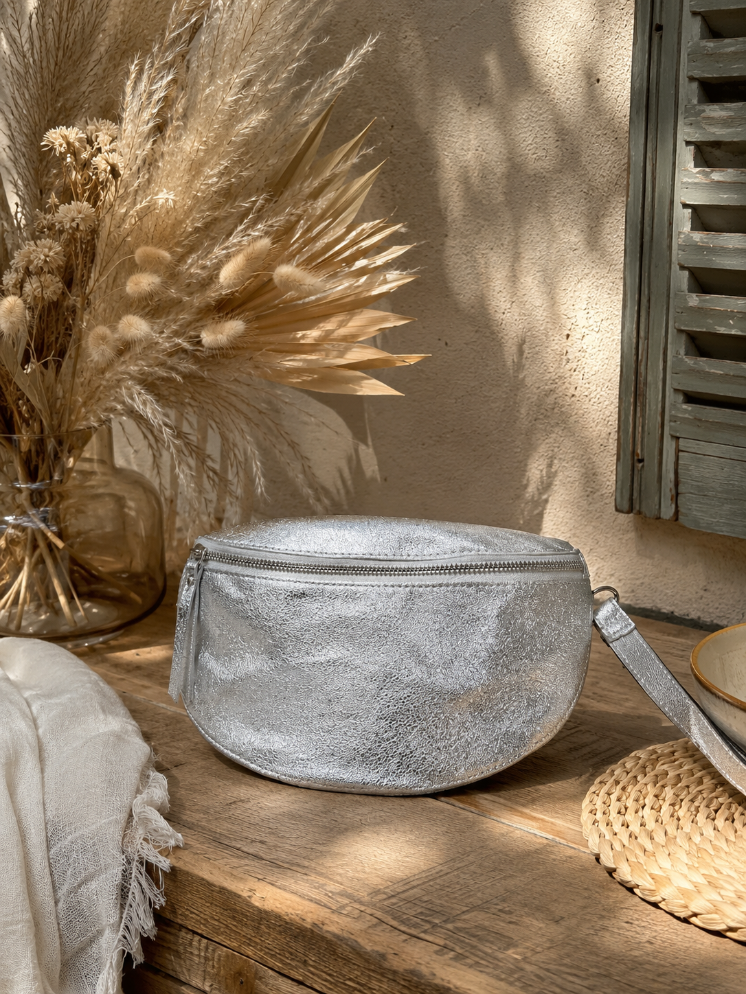 Banane Joelia - sac en cuir brillant